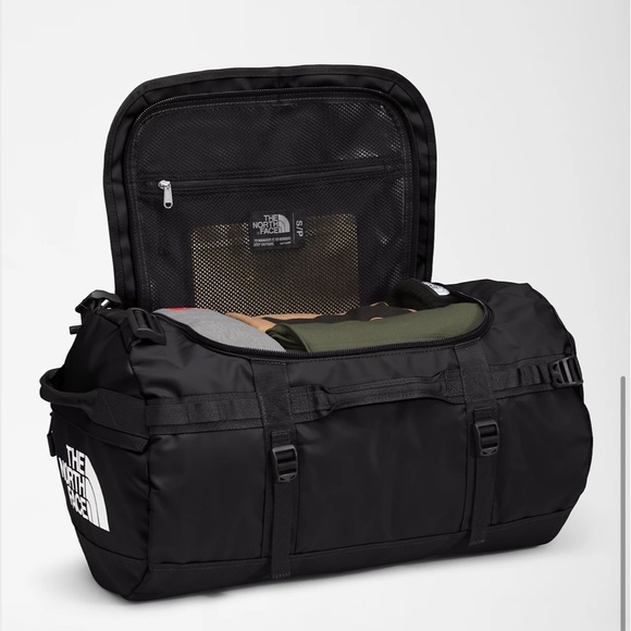 NWT The North Face Base Camp Duffel, Small - Picture 1 of 11